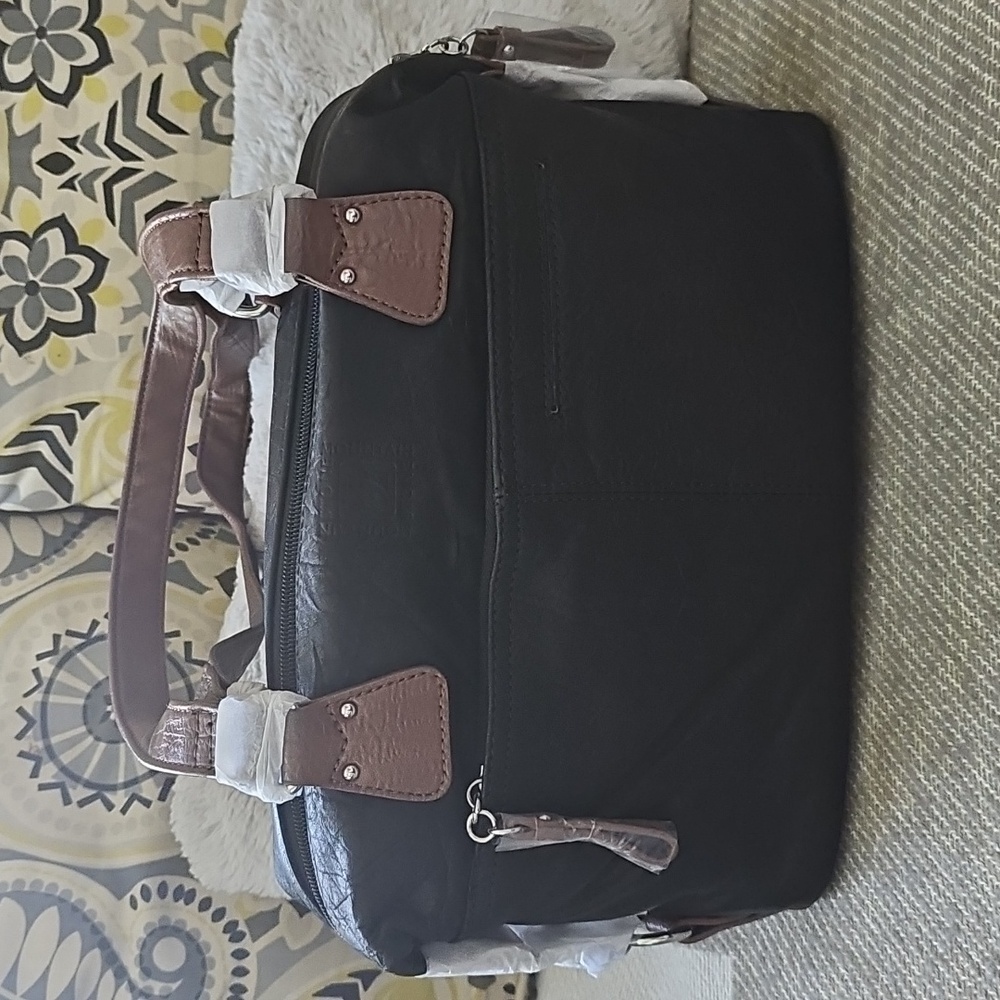 NWT Stone Mountain Long Beach Satchel Purse Leather Shoulder Bag Black - Picture 4 of 13